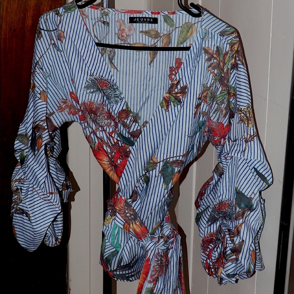 Gathered Sleeve Mixed Print Wrap Top